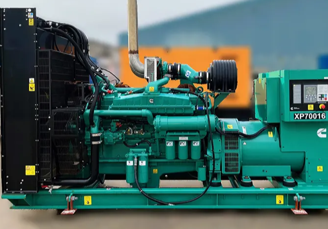 706kVA Cummins Used Diesel Generator XP70016